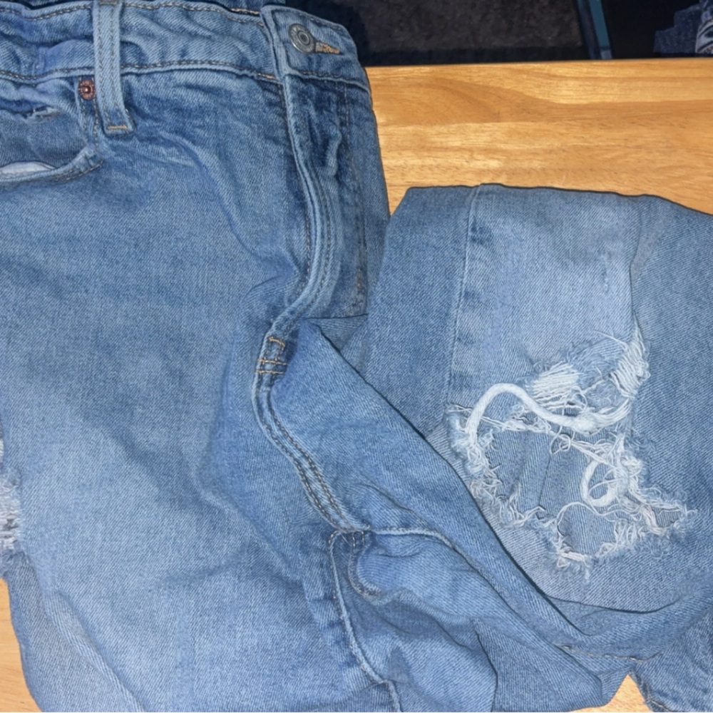 Old Navy Women's Straight Leg Jeans - Light Blue